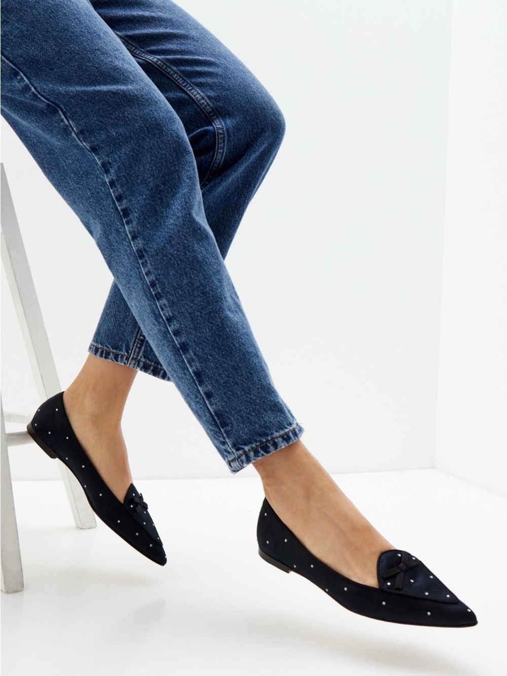 Polo by Ralph Lauren Black Pointed Toe Studded Bow Flats